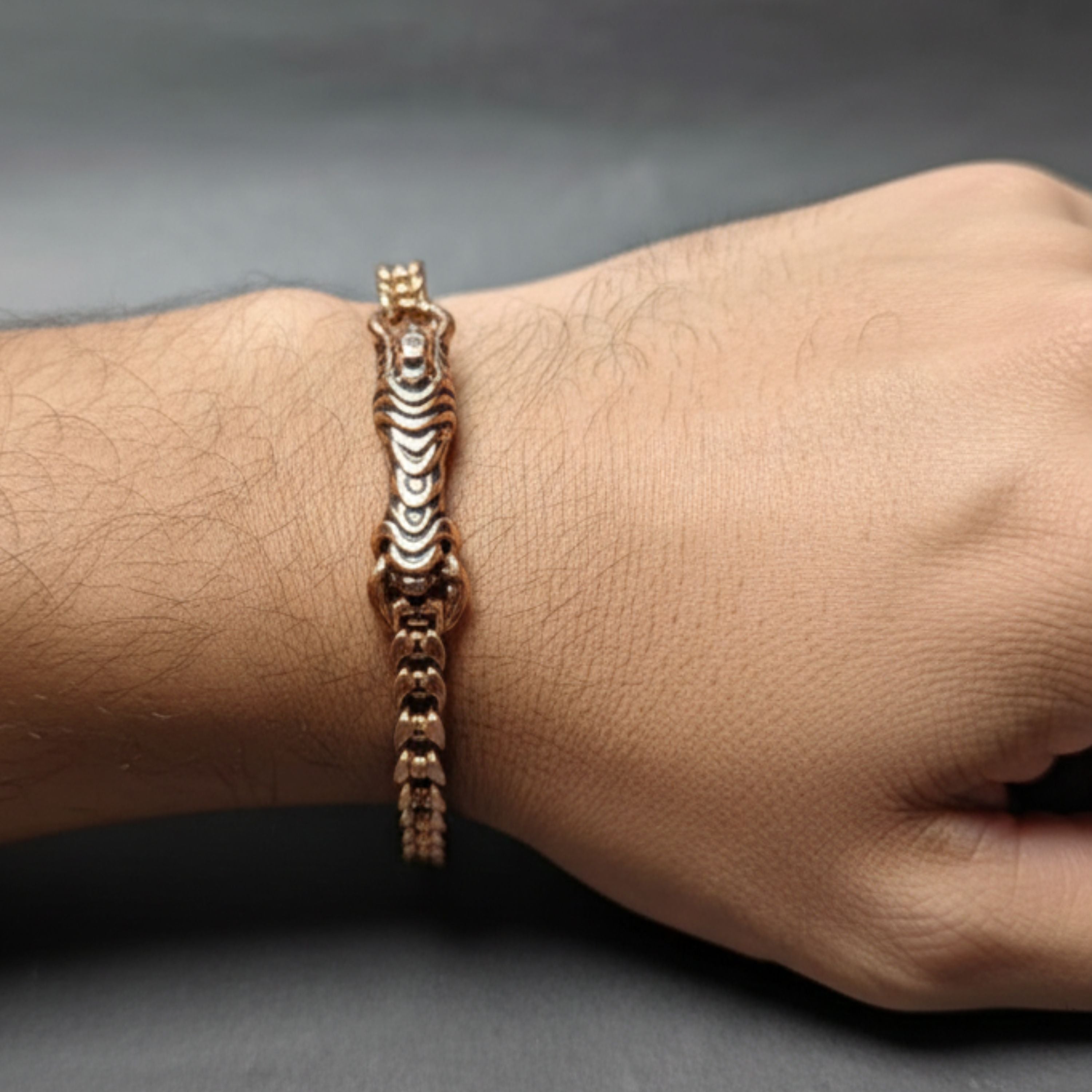 Regal Panther Link Bracelet