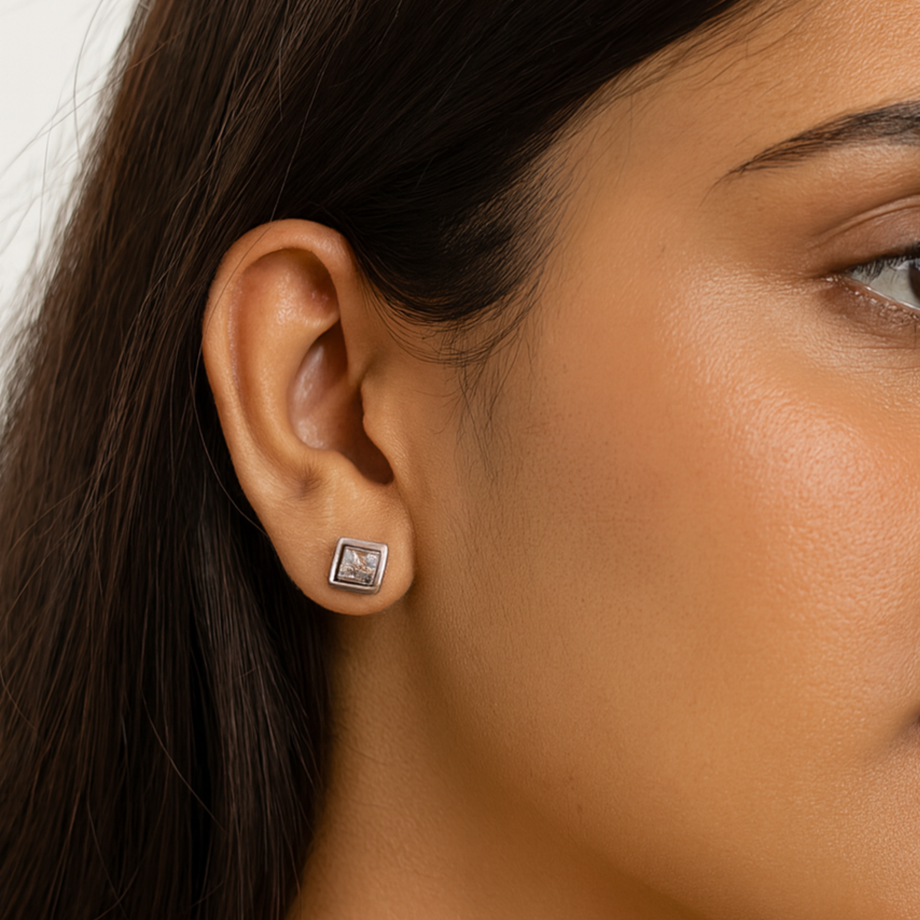 Classic Radiance Stud