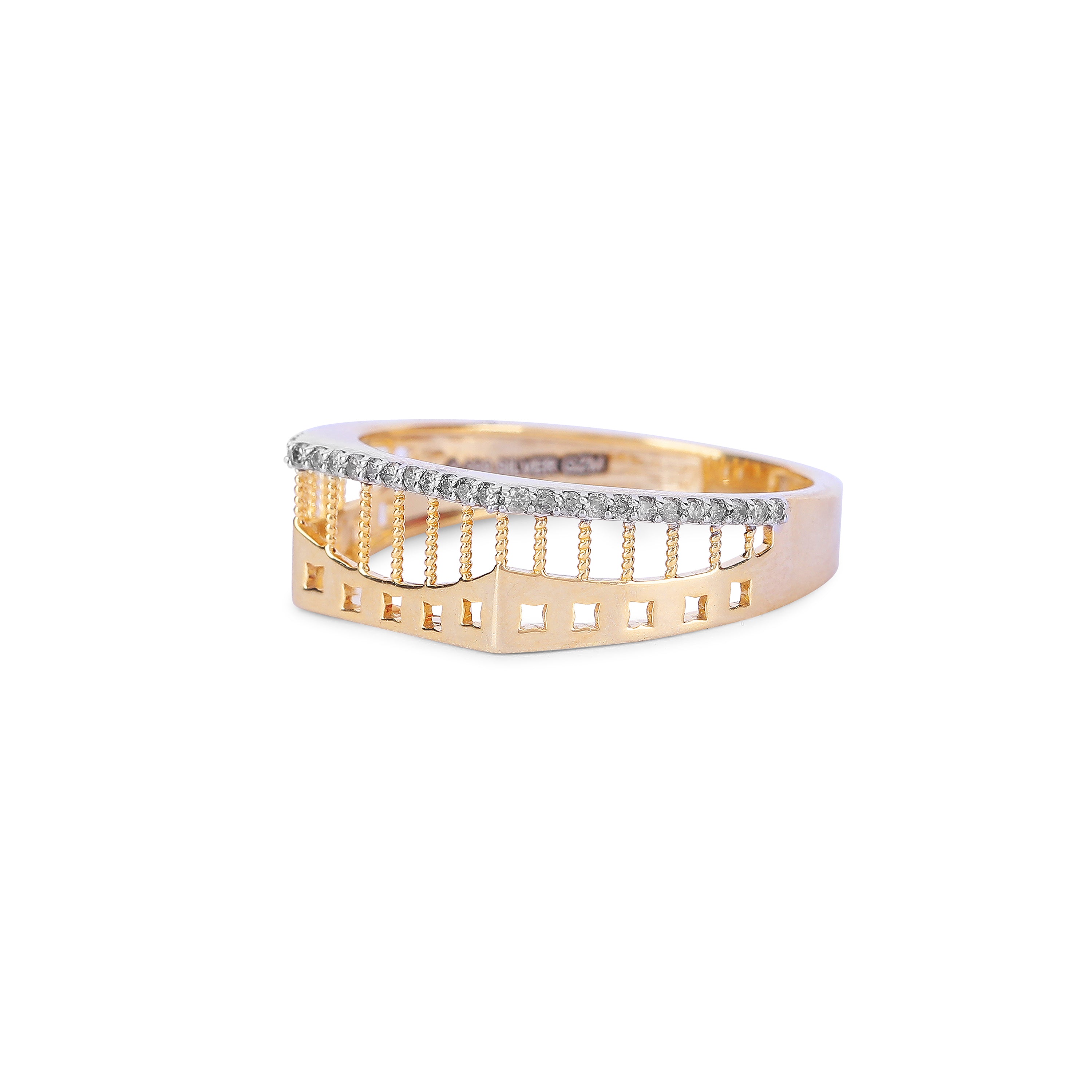 Elegant Band Ring
