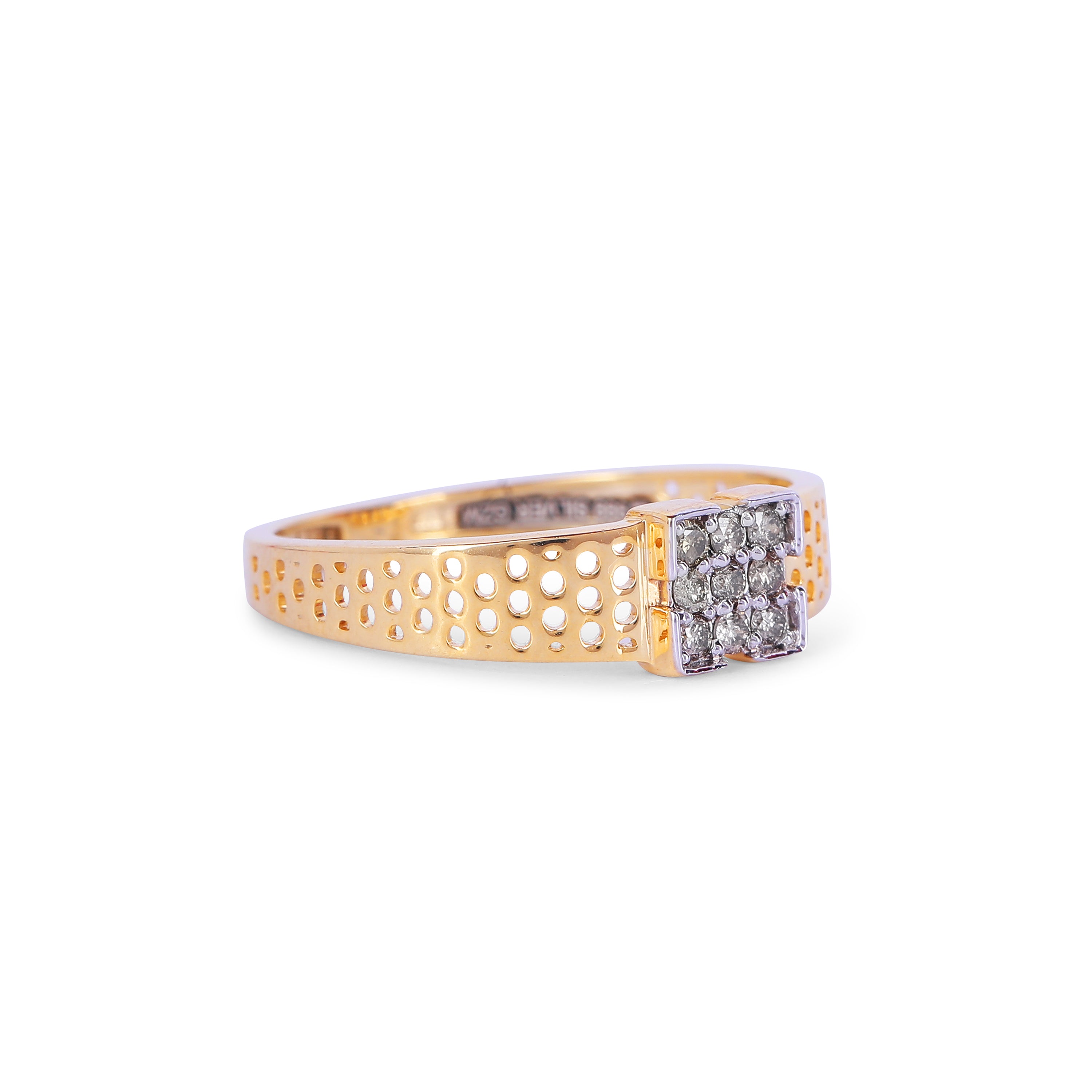 Square Cluster Ring