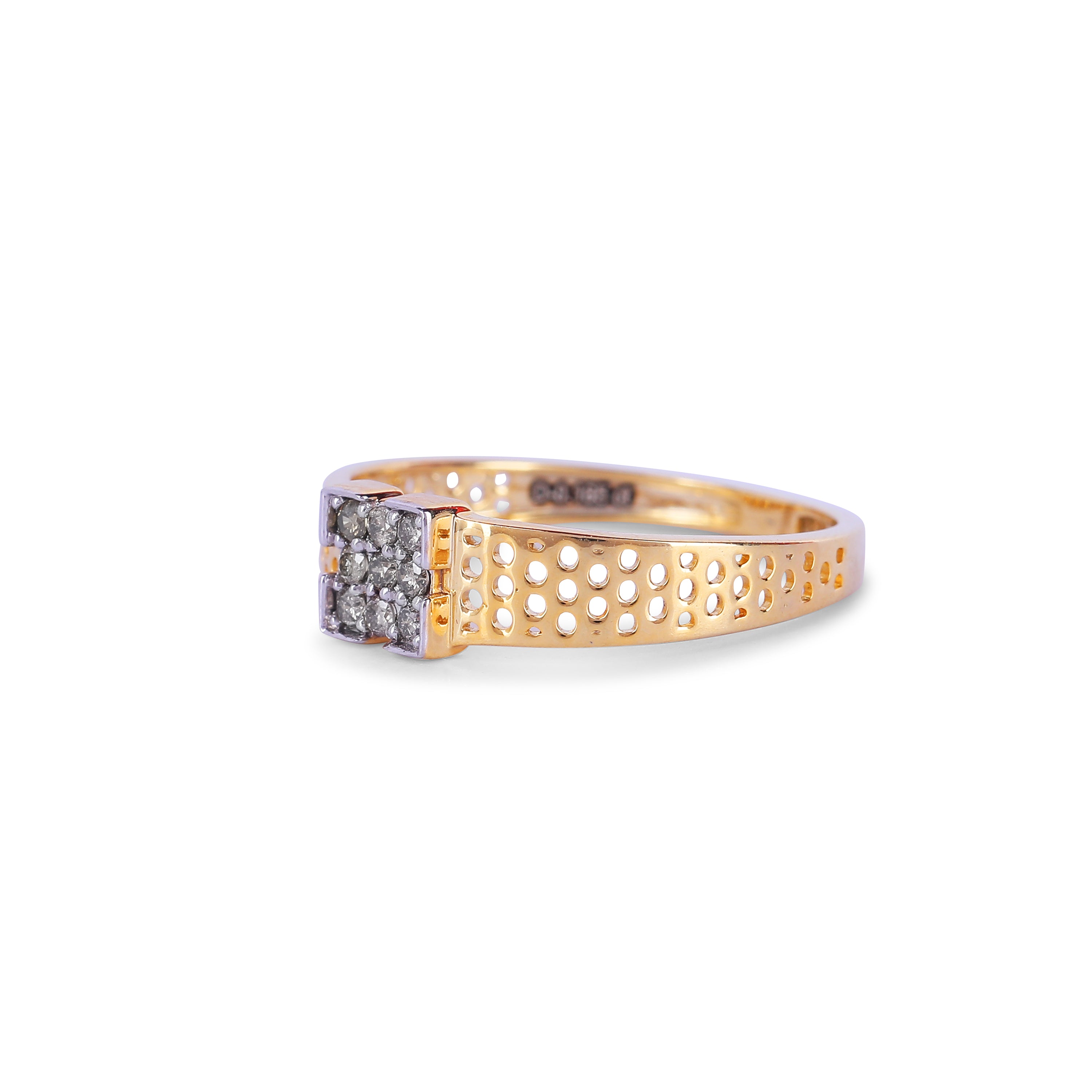 Square Cluster Ring