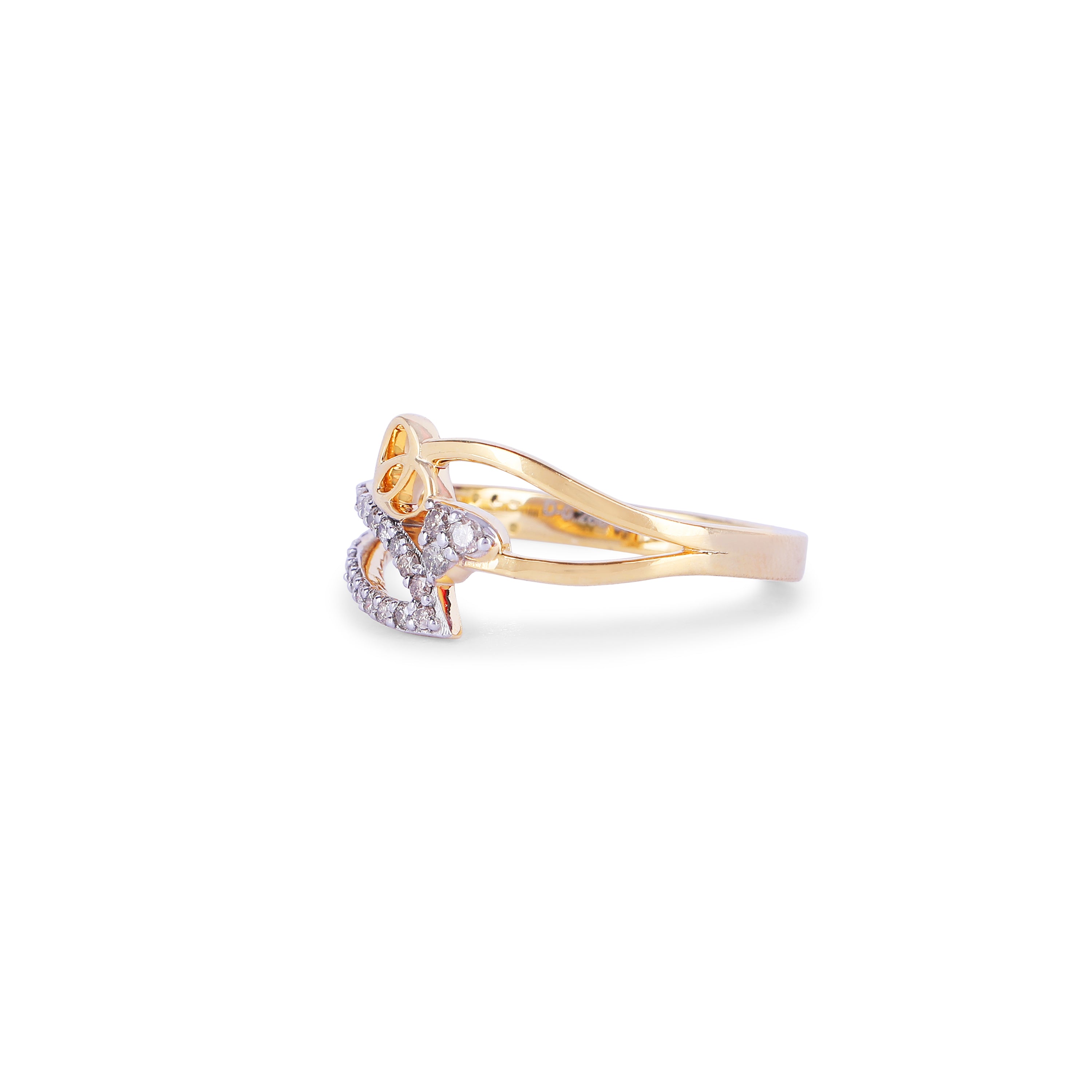 Elegant Vine Ring