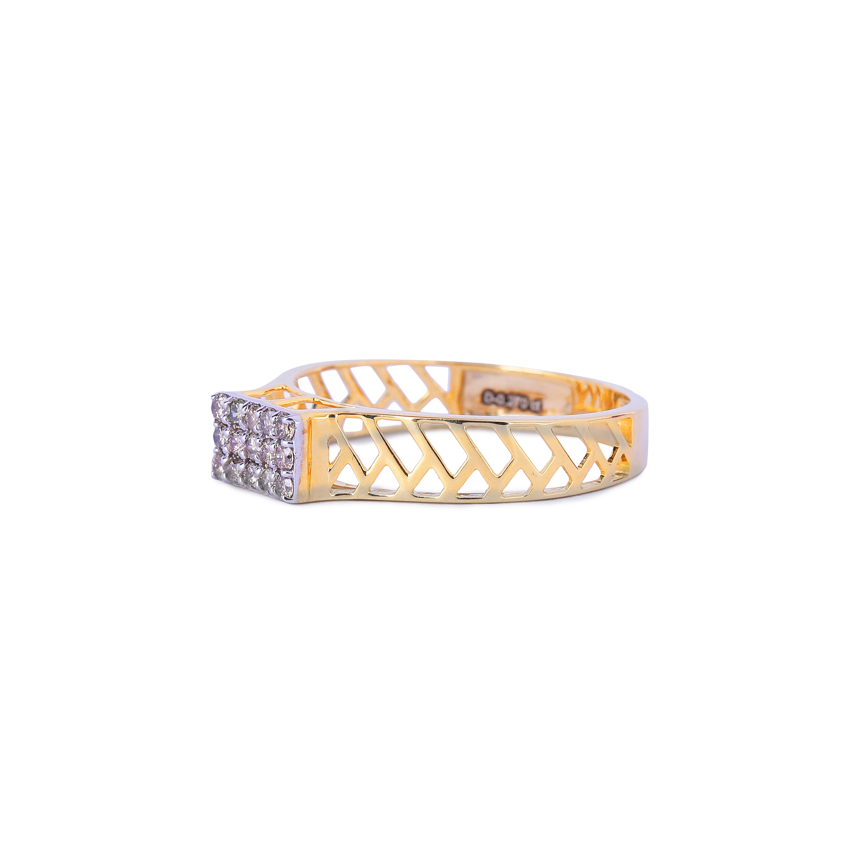 Regal Lattice Ring