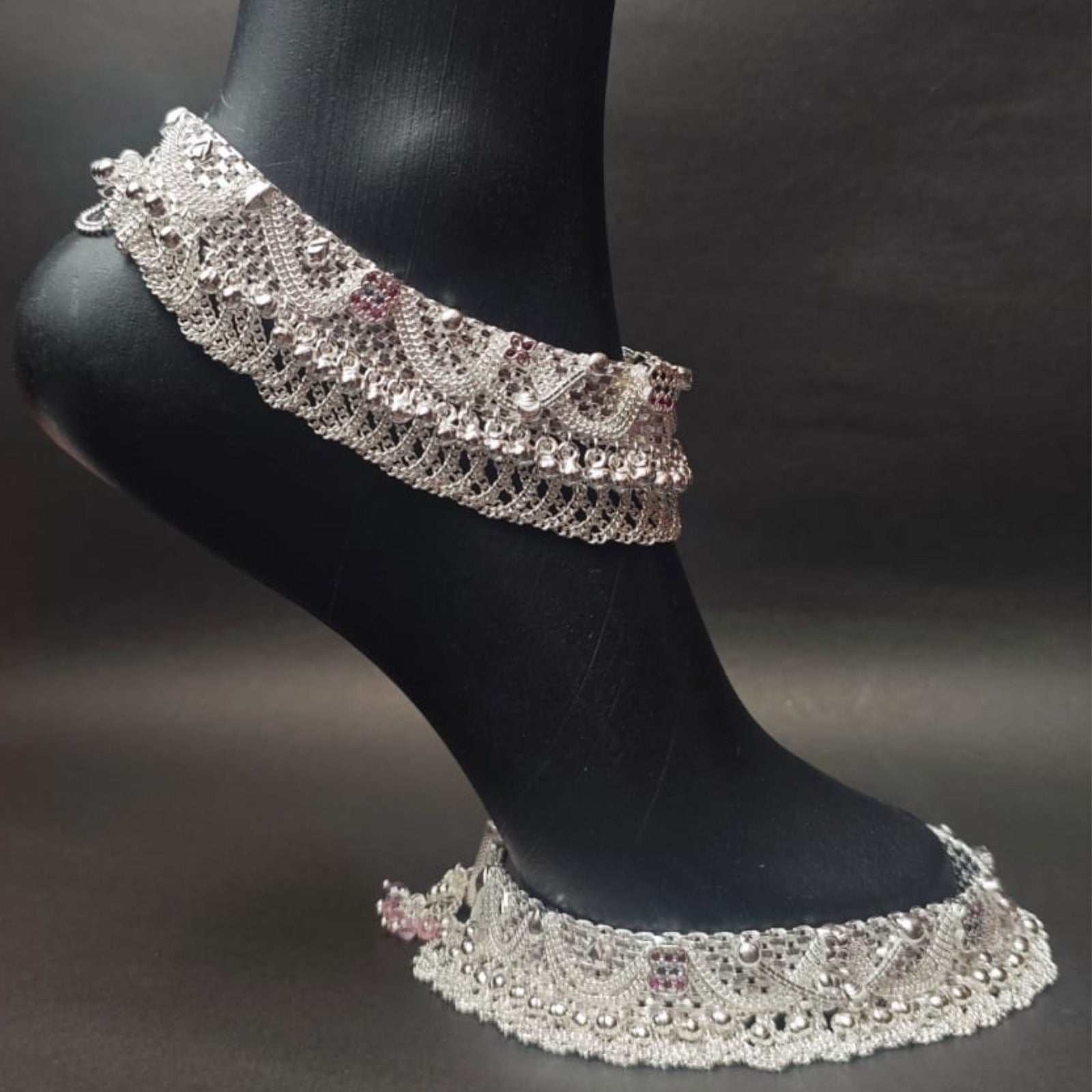 Rajwada Noor Silver Payal