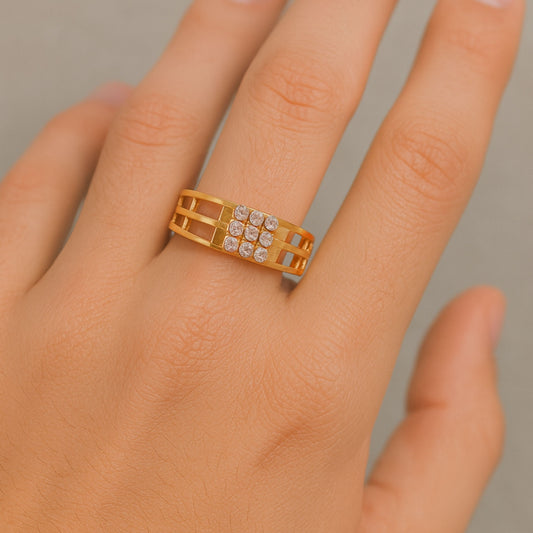 Elegant Grid Band Ring