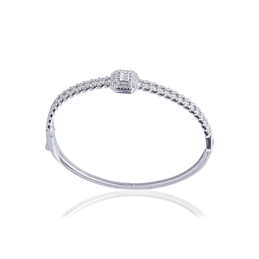 Snowstone Elegance Bracelet