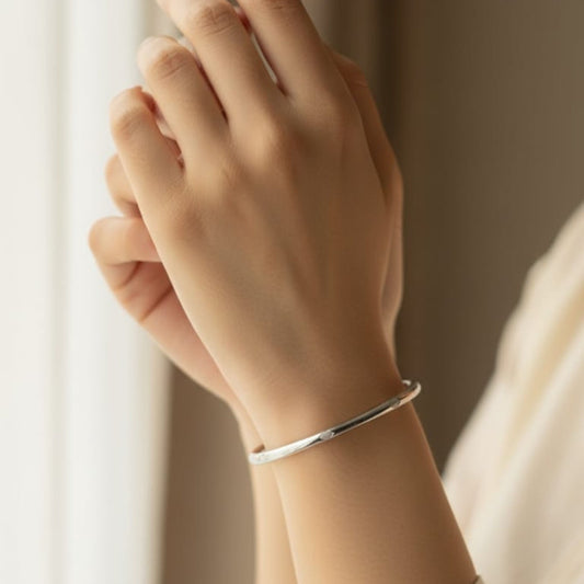 Silver Simple Engraved Bangle