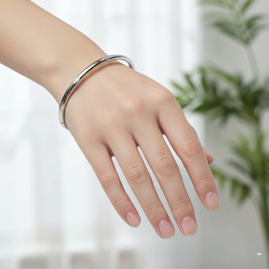 Silver Fine Engraved Bangle