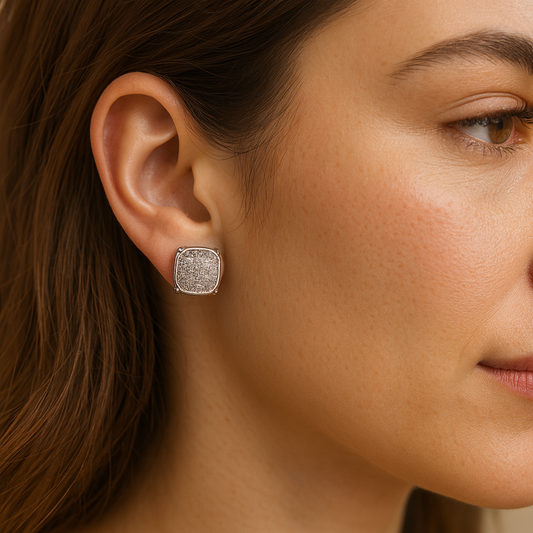 Mini Majesty Earring