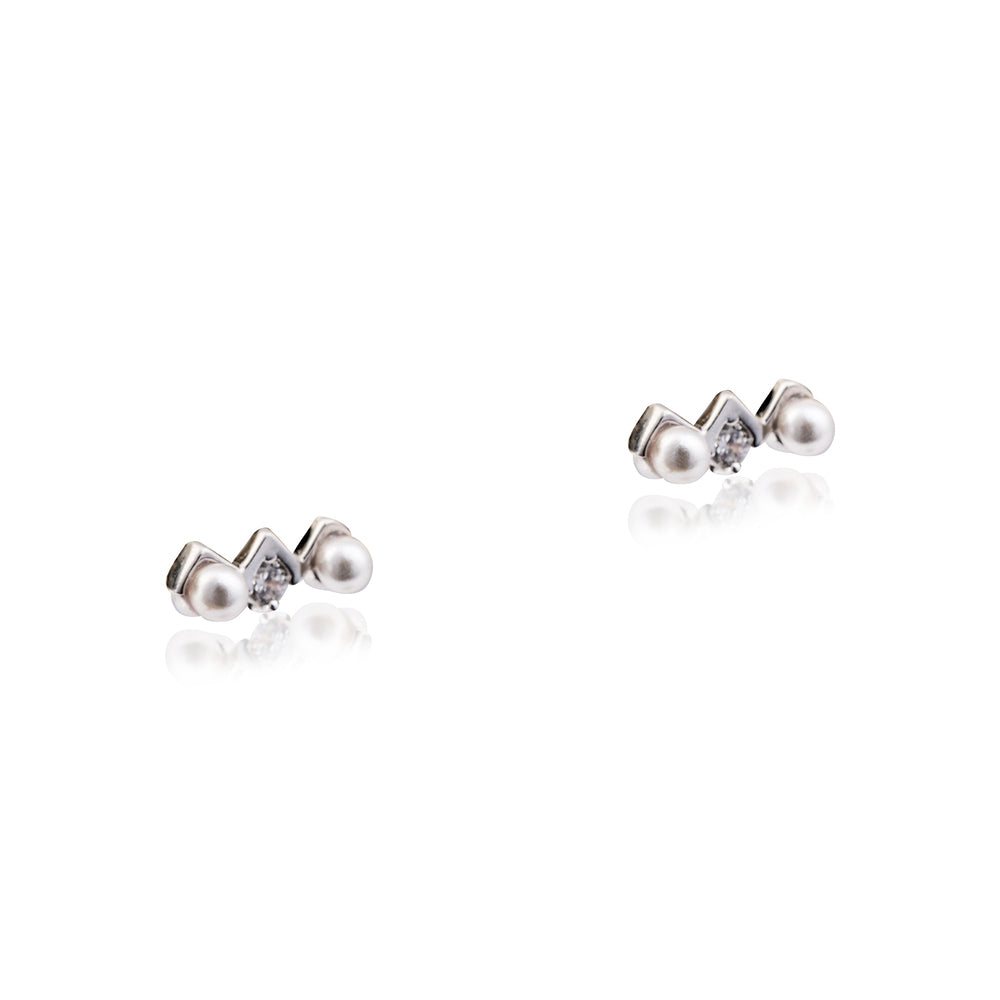 Ivory Stud