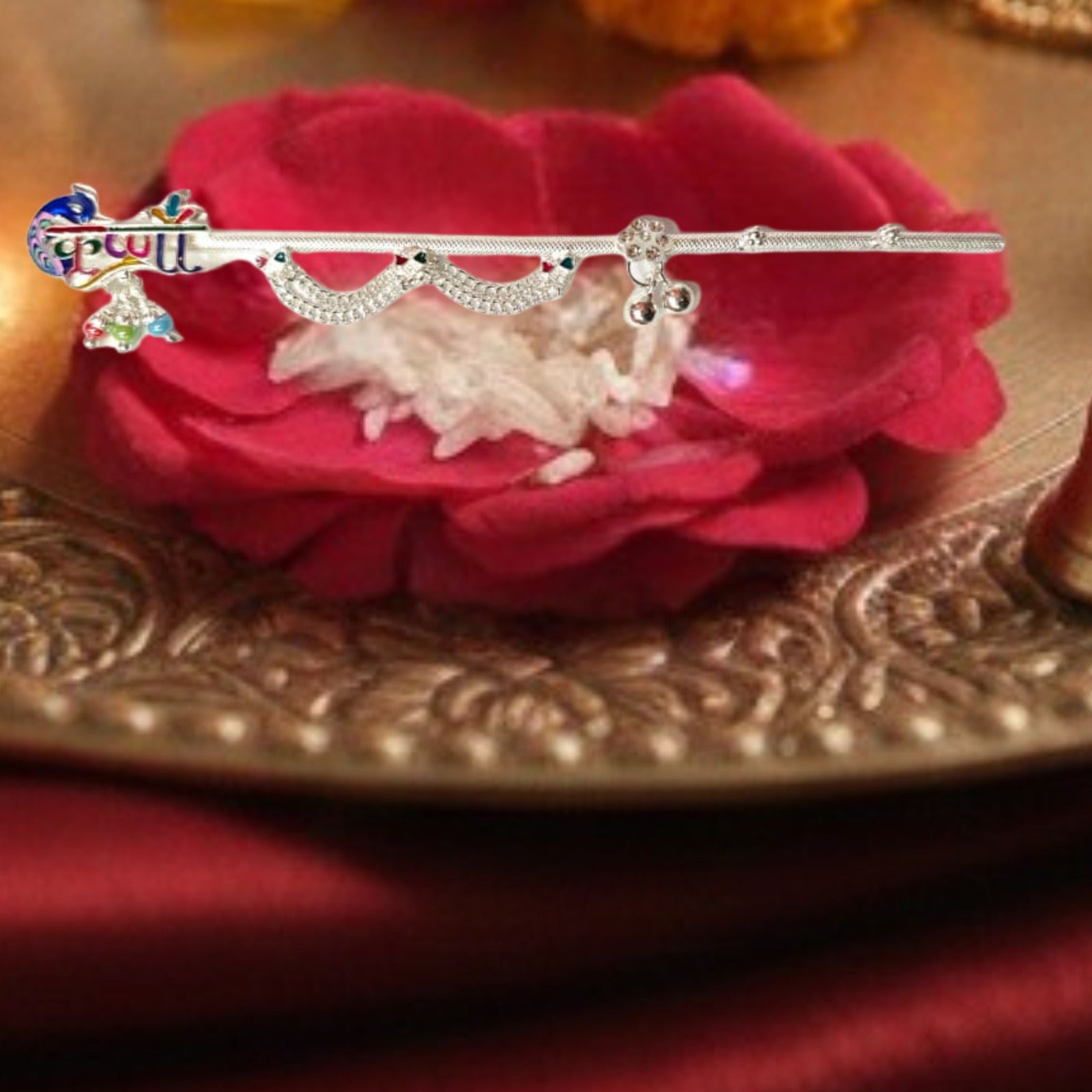 Silver Krishna Swirl Flute