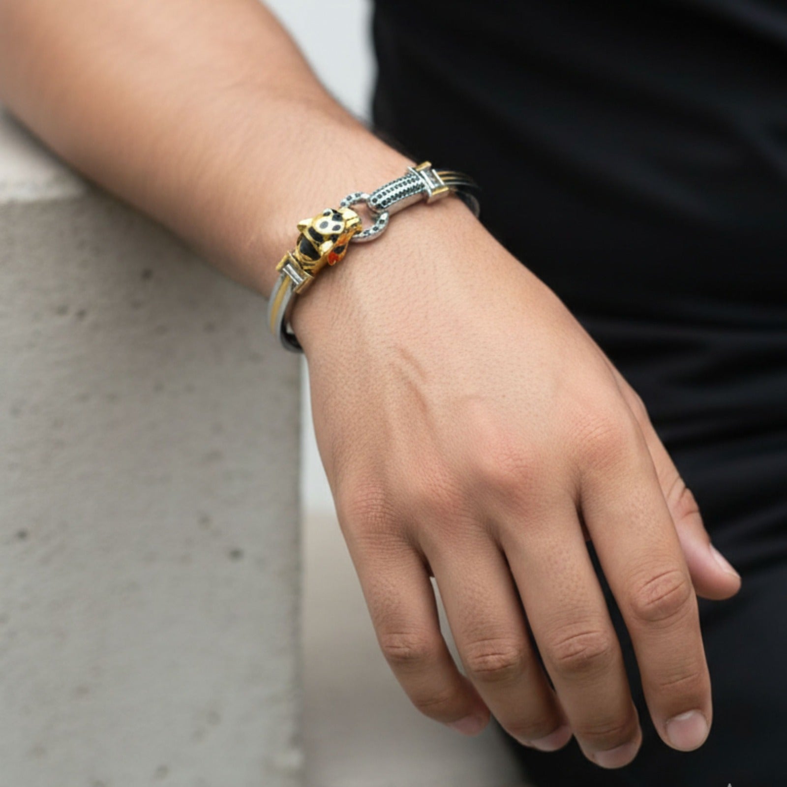 Silver Golden Cheetah Head Kada