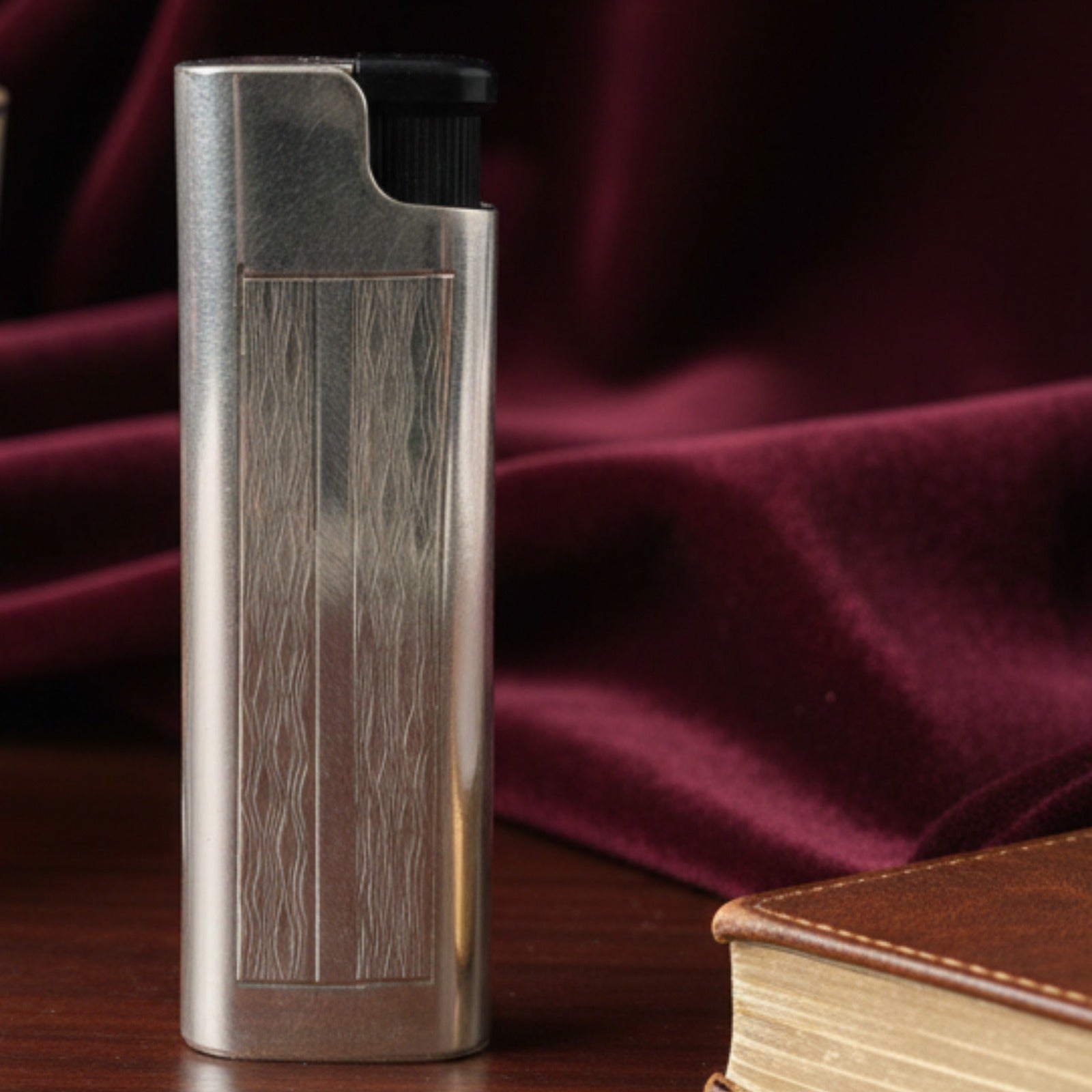 Silver Edge Flame Lighter