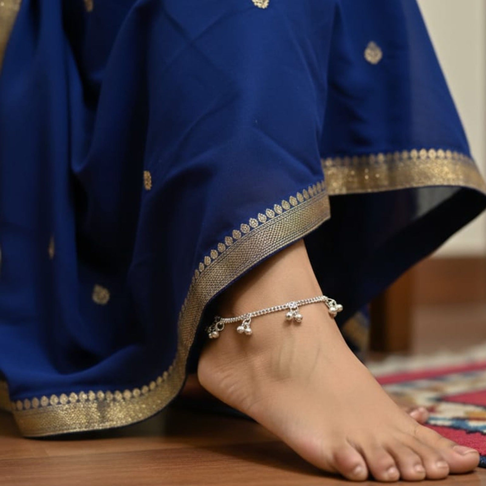 Spiral Drop Silver Payal