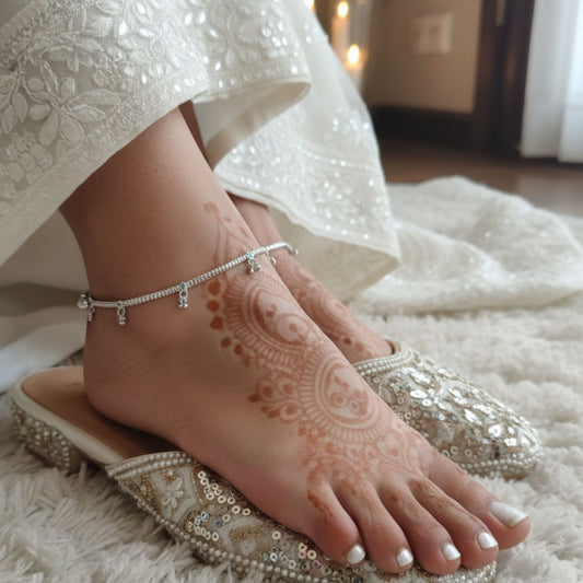 Silver Minimal Charm Payal (Pair)