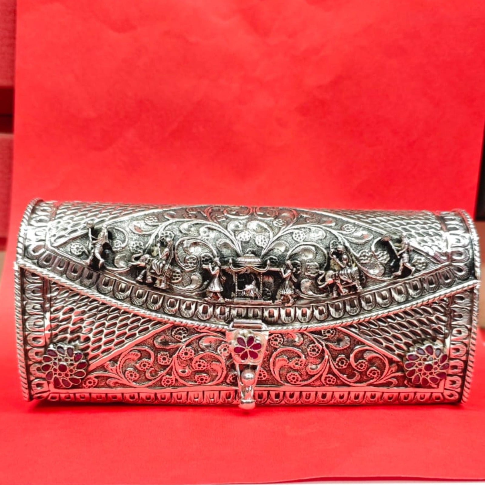 Royal Heritage Sterling Silver Clutch