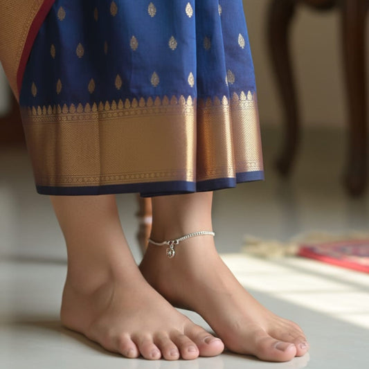 Floral Charm Silver Payal