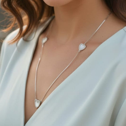 Silver Heart Glow Necklace