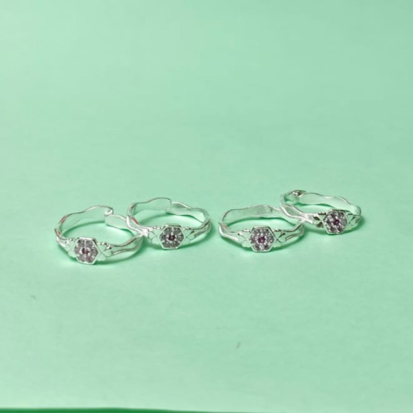 Regal Knot Silver ToeRing