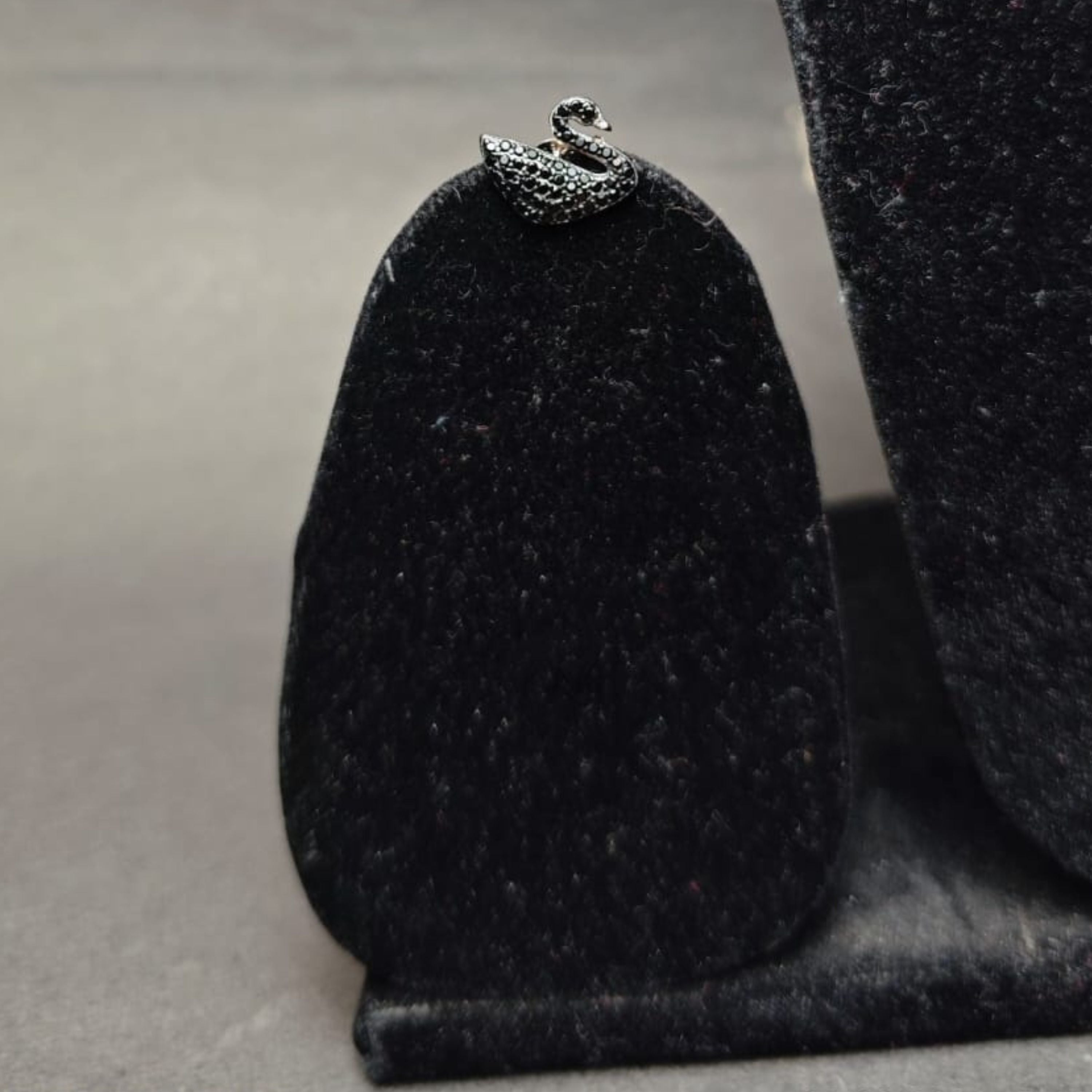 Swan Grace Silver Pendant & Stud Set