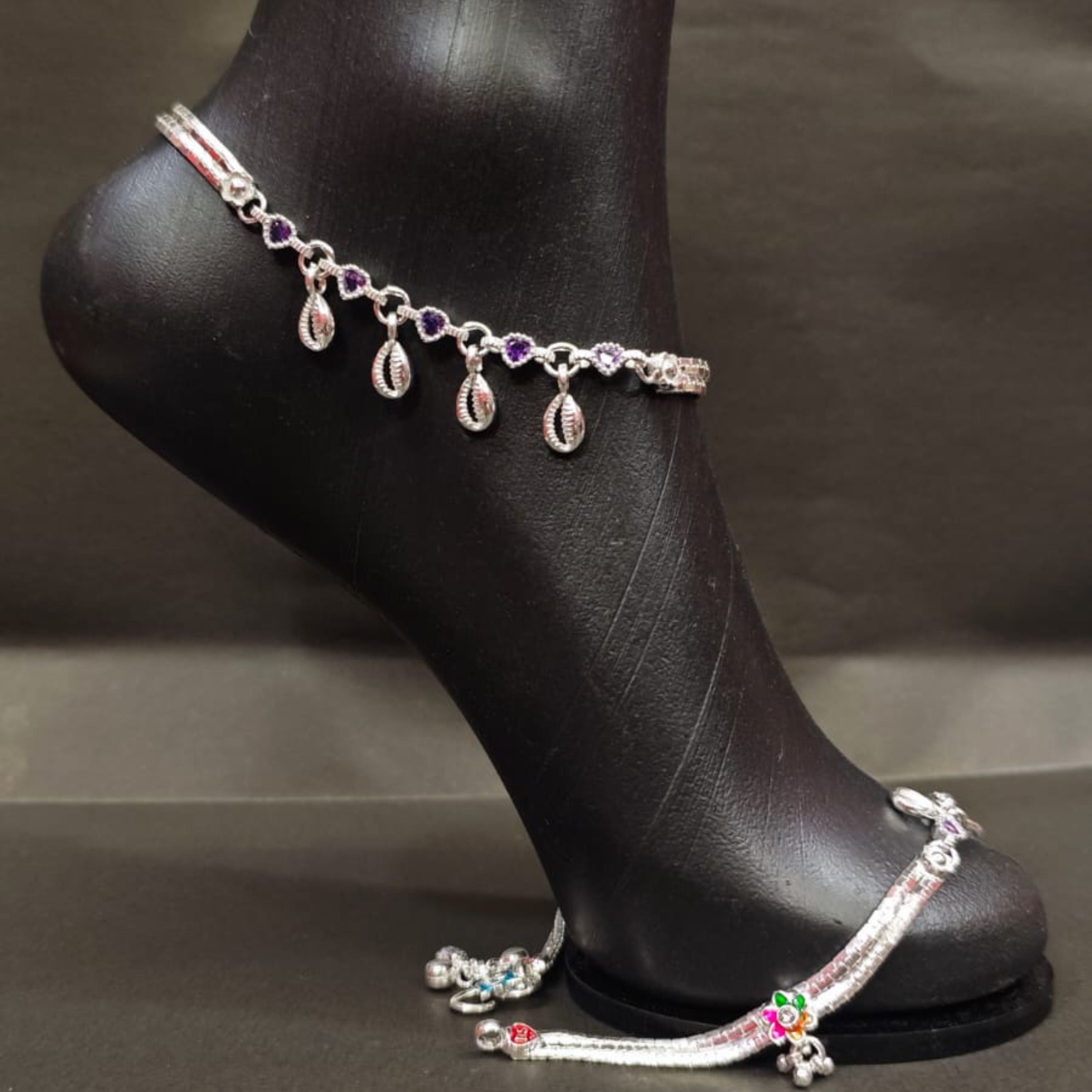 Noorika Charm Silver Payal