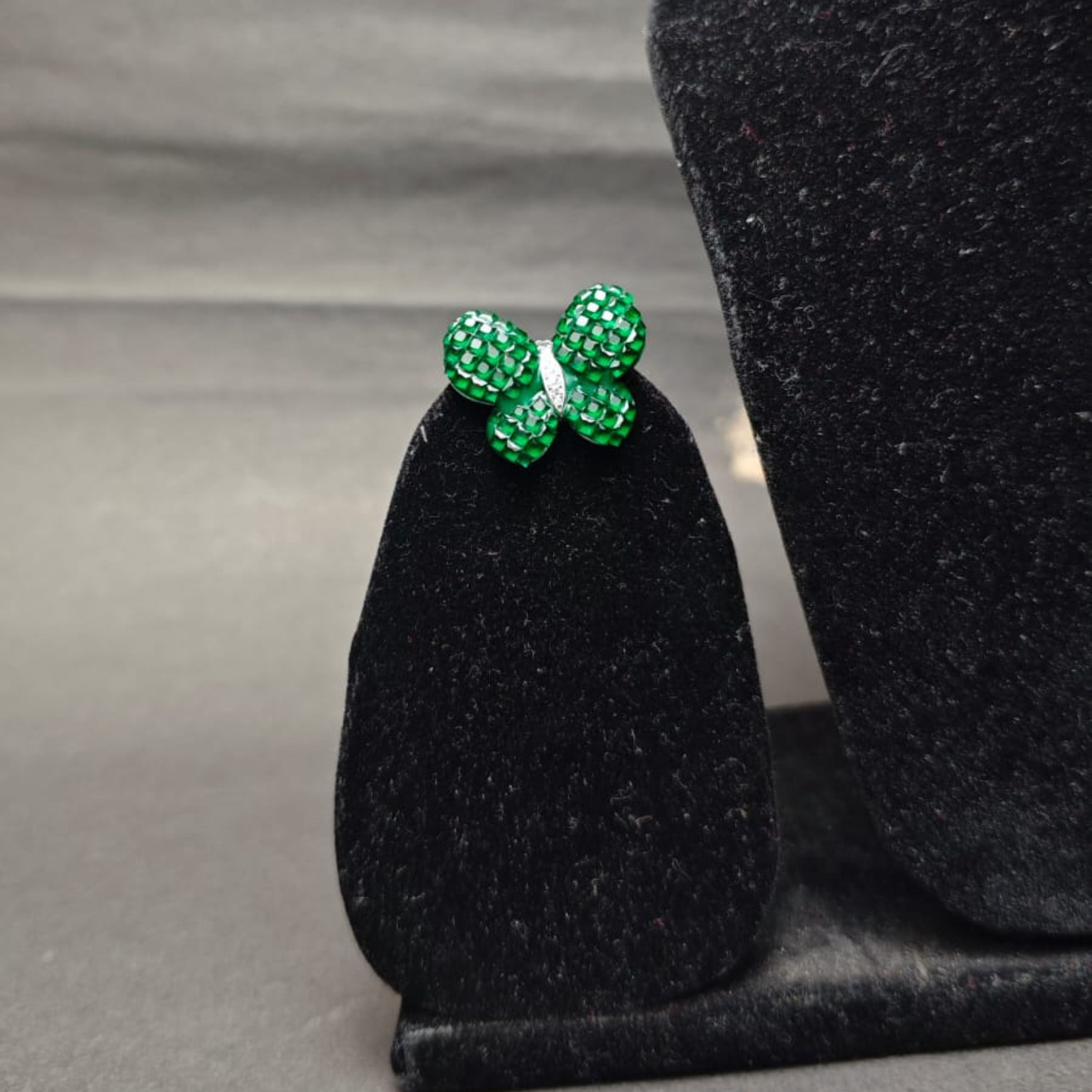 Emerald Flutter Butterfly Pendant Set
