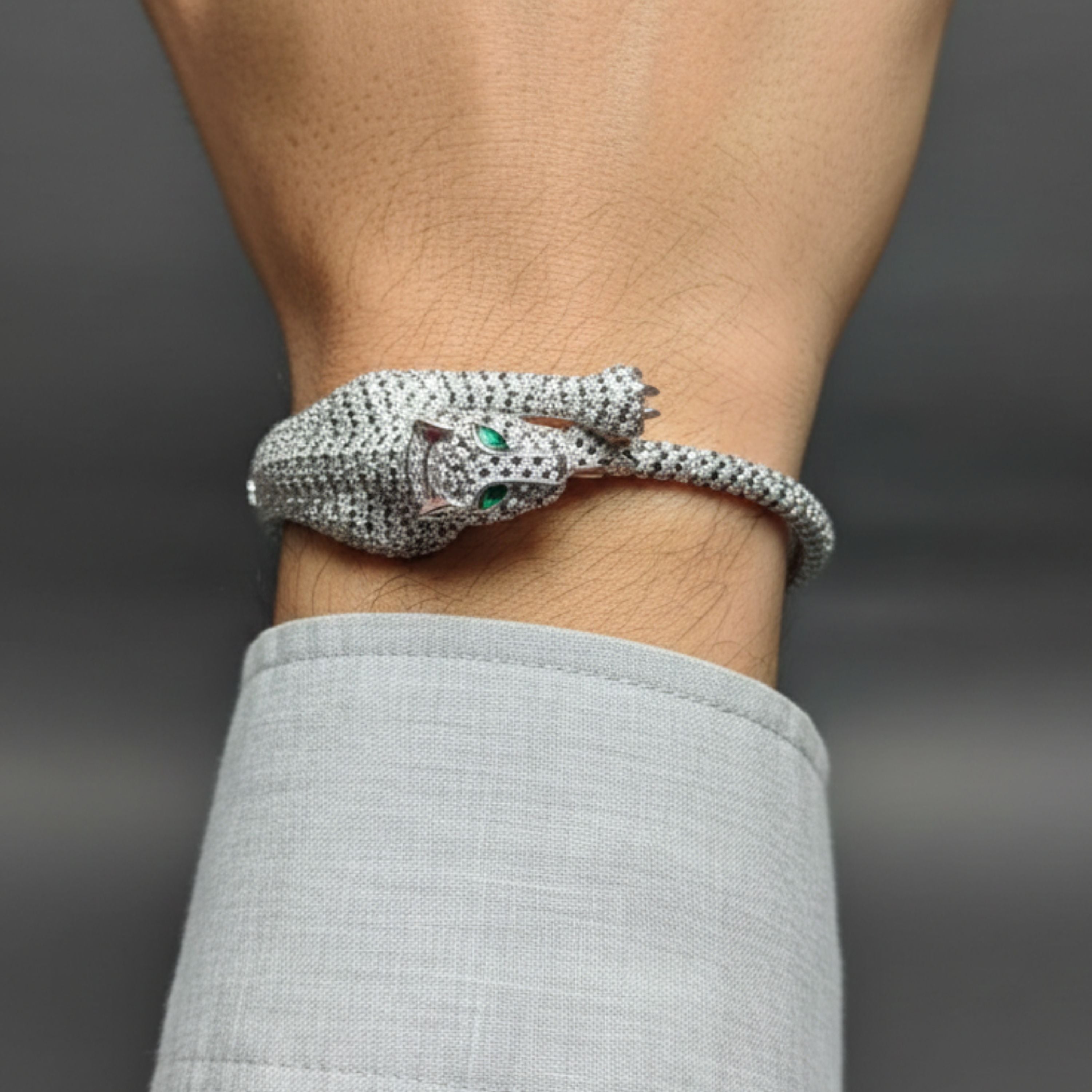 Emerald Panther Grace Bracelet