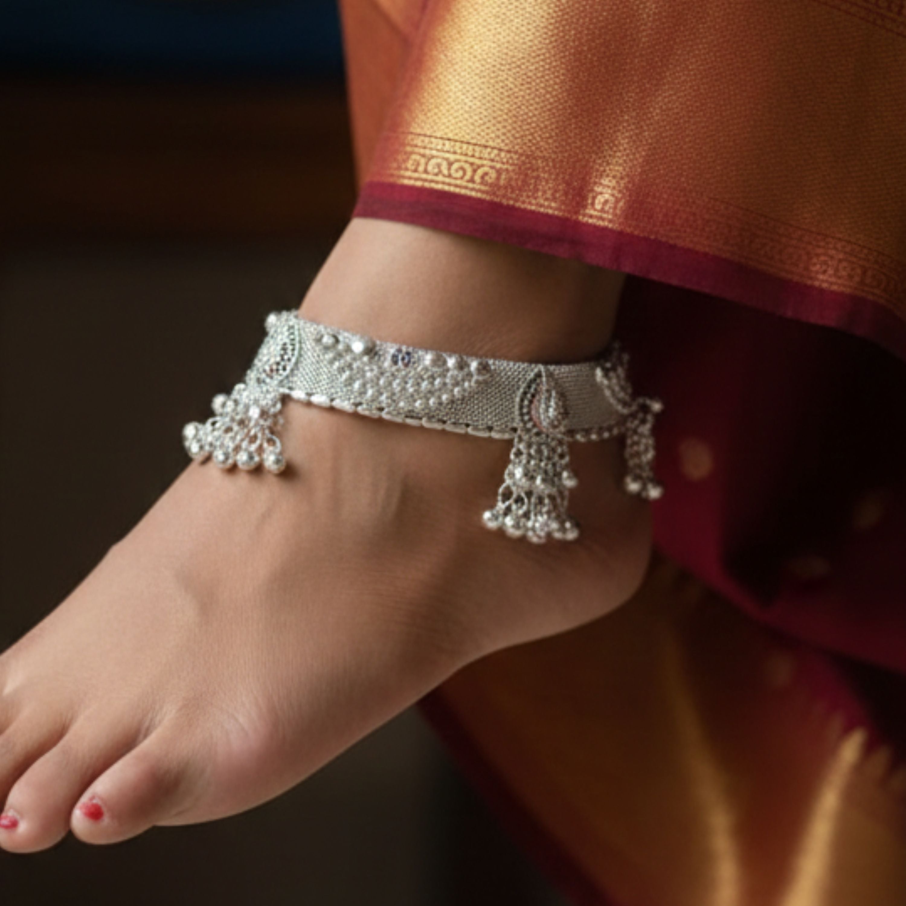 Meherang Silver Payal