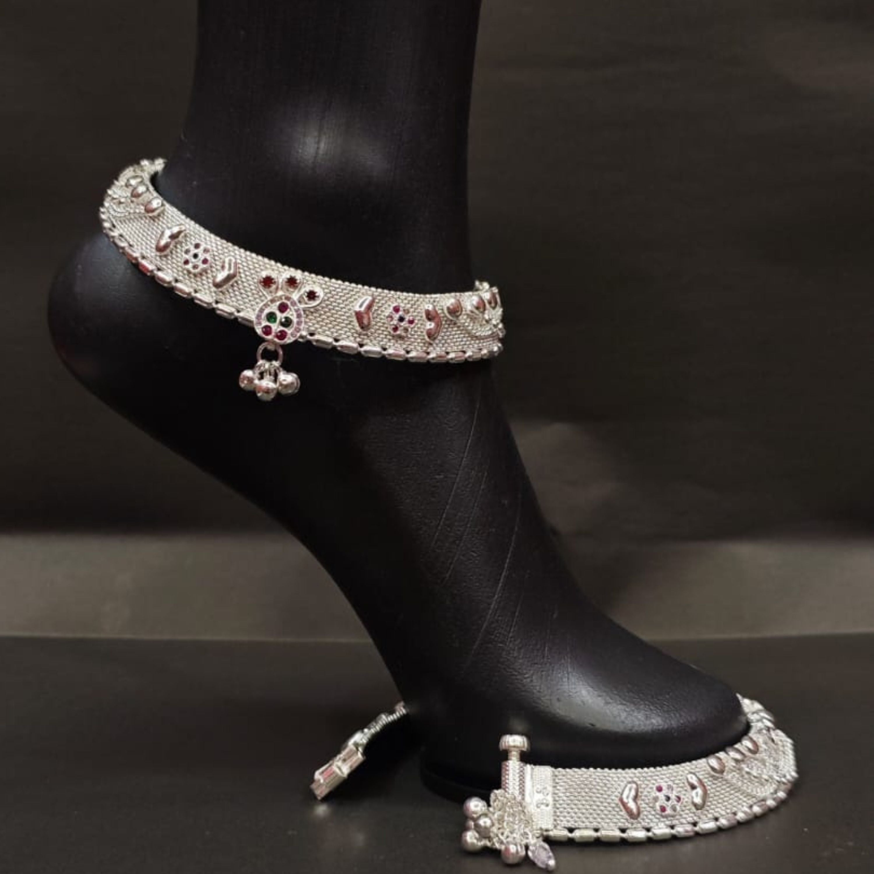 Noopura Shringar Silver Payal