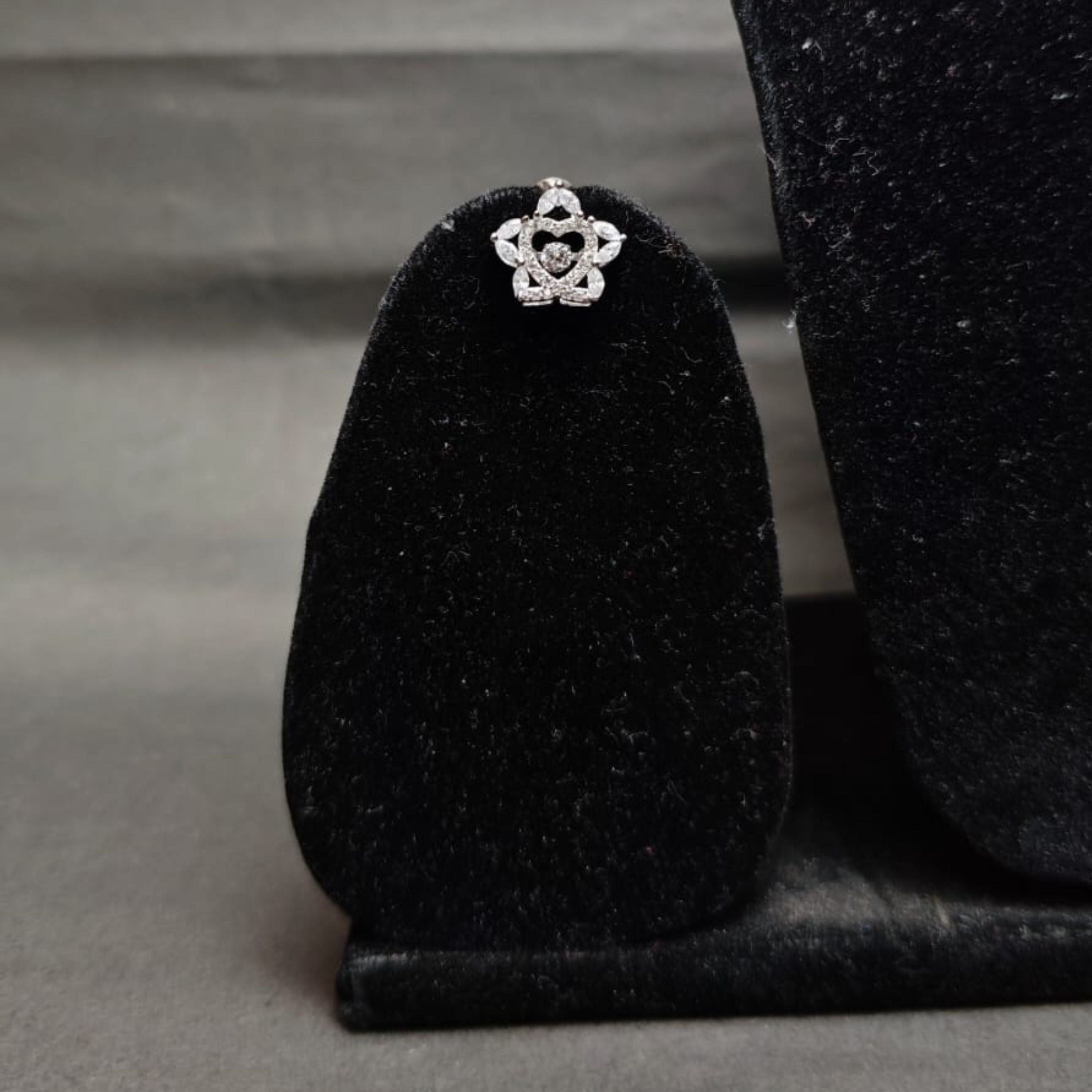 Celestial Bloom Diamond Pendant Set