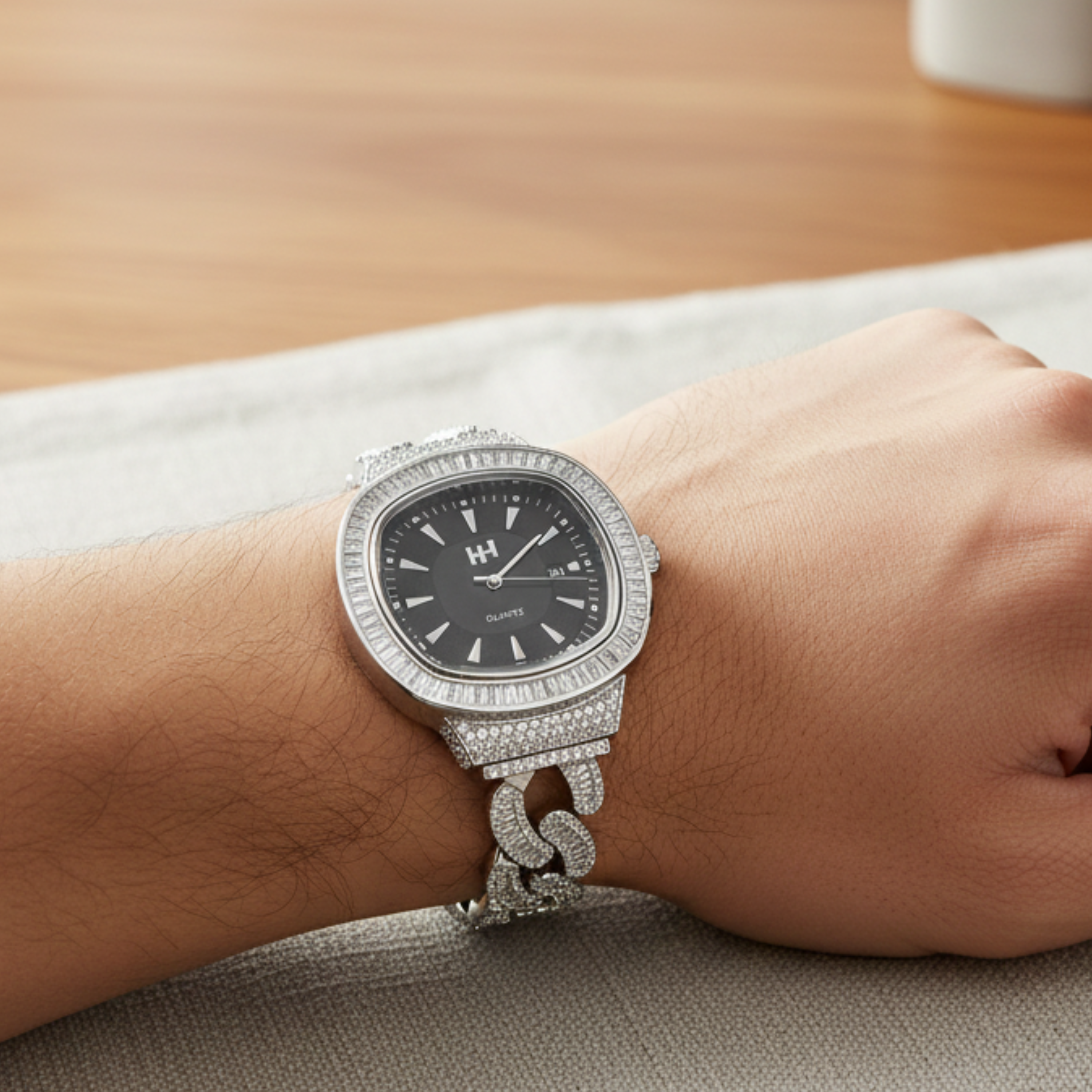 Eternal Chain Luxe Watch