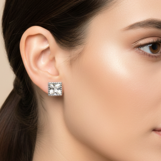 Pure Cube Earring