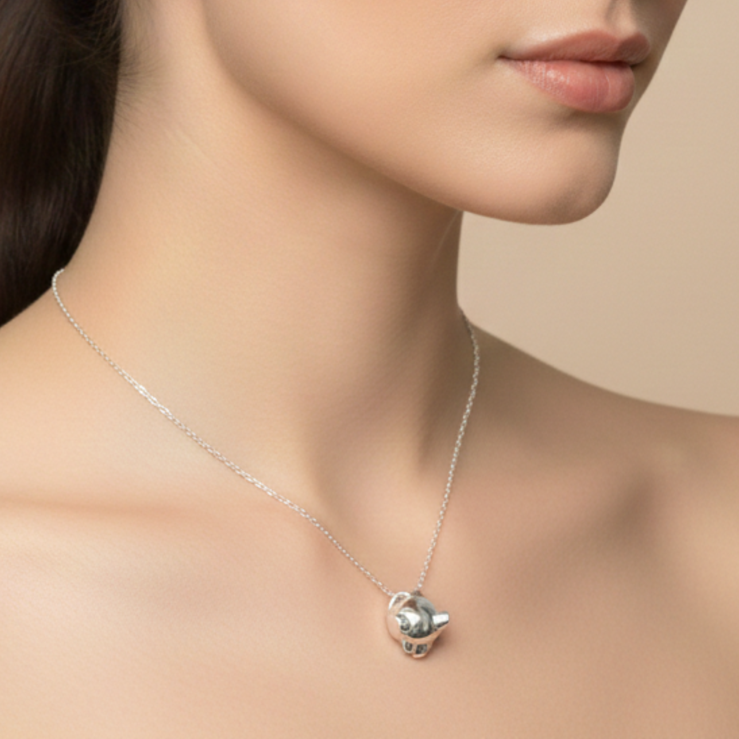 Emerald Roar Pendant