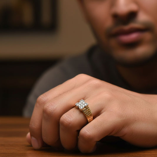 Square Cluster Ring