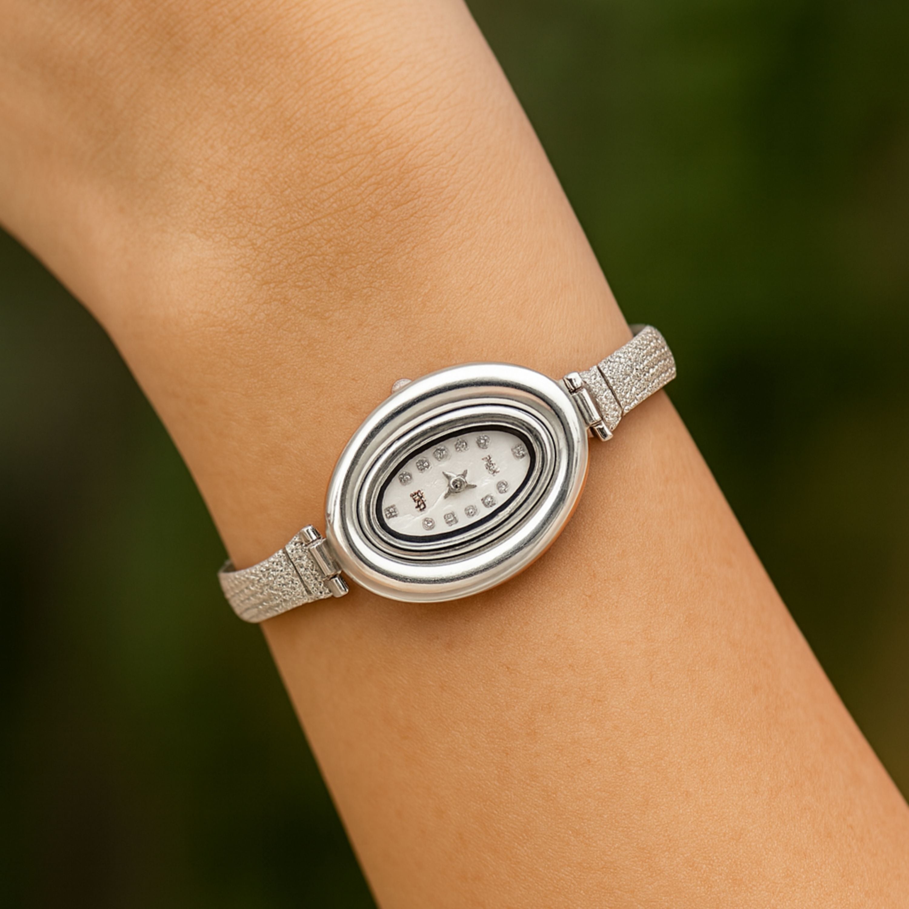 Oval Elegance Watch
