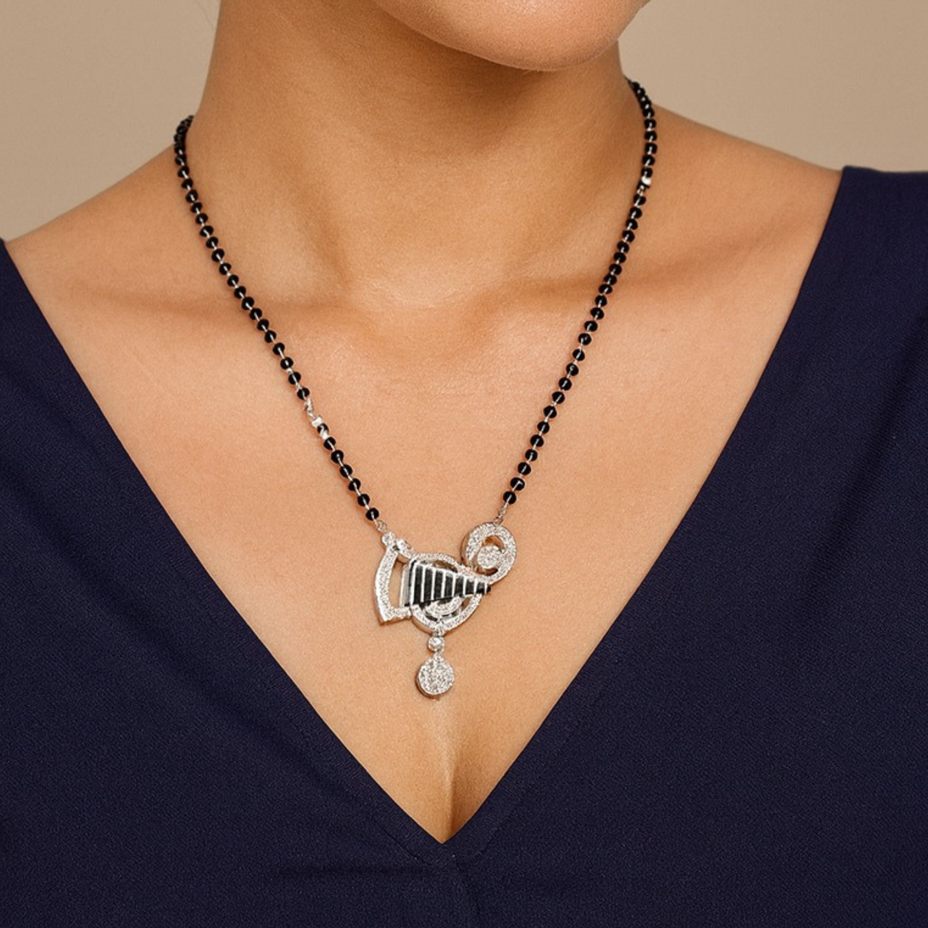 Modern Aura Mangalsutra