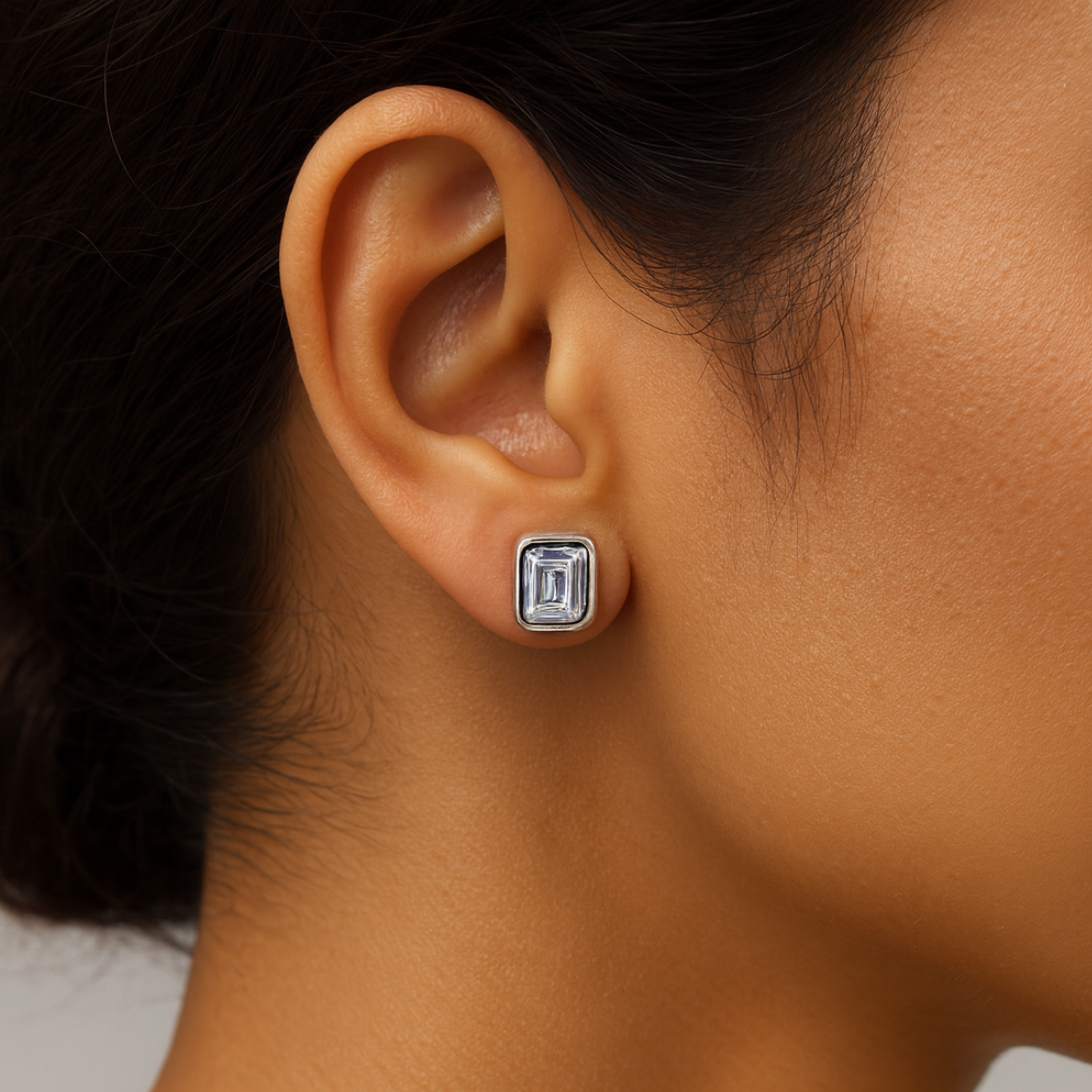 Grand Square Earring