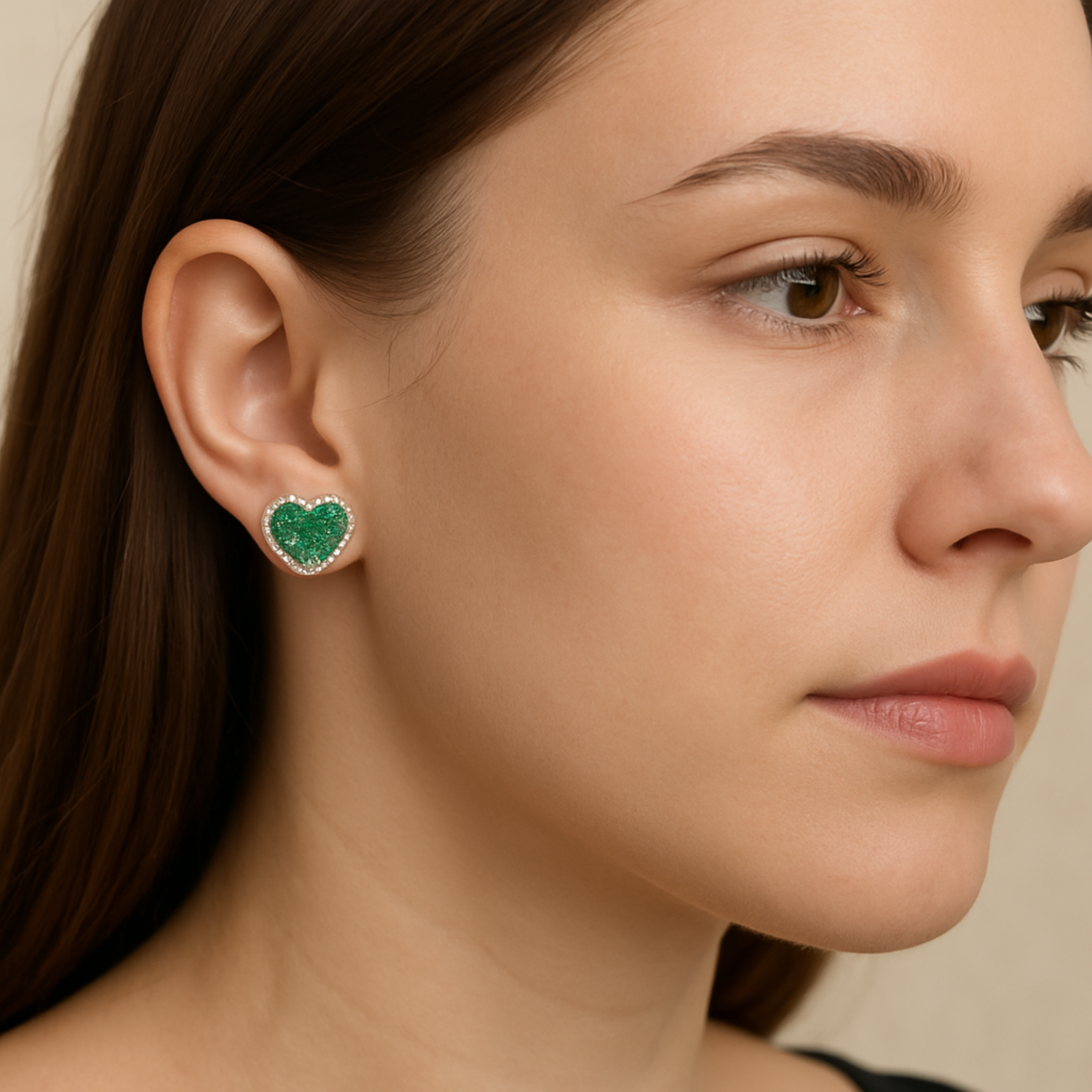 Emerald Embrace Stud