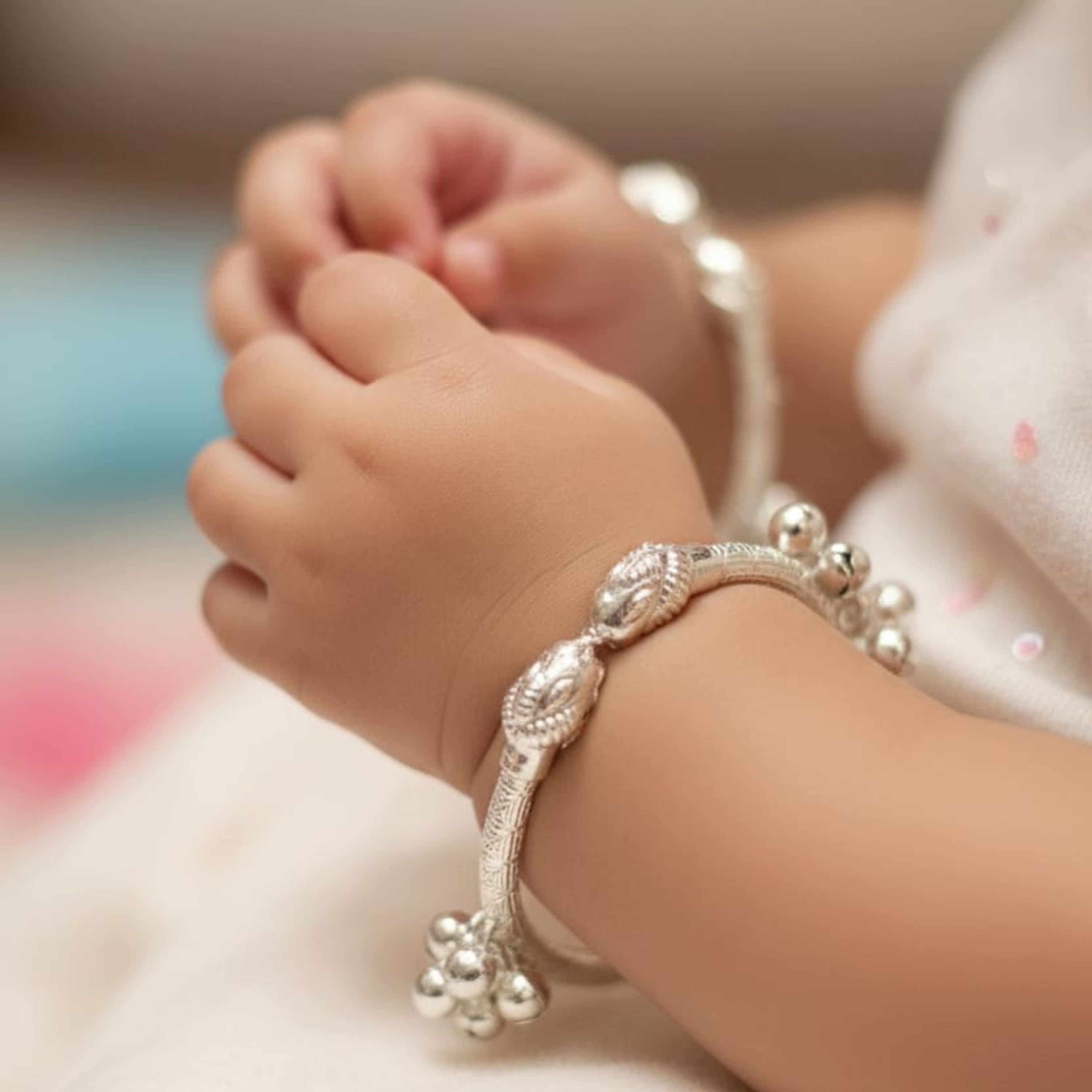 Regal Rhytm Silver Kada