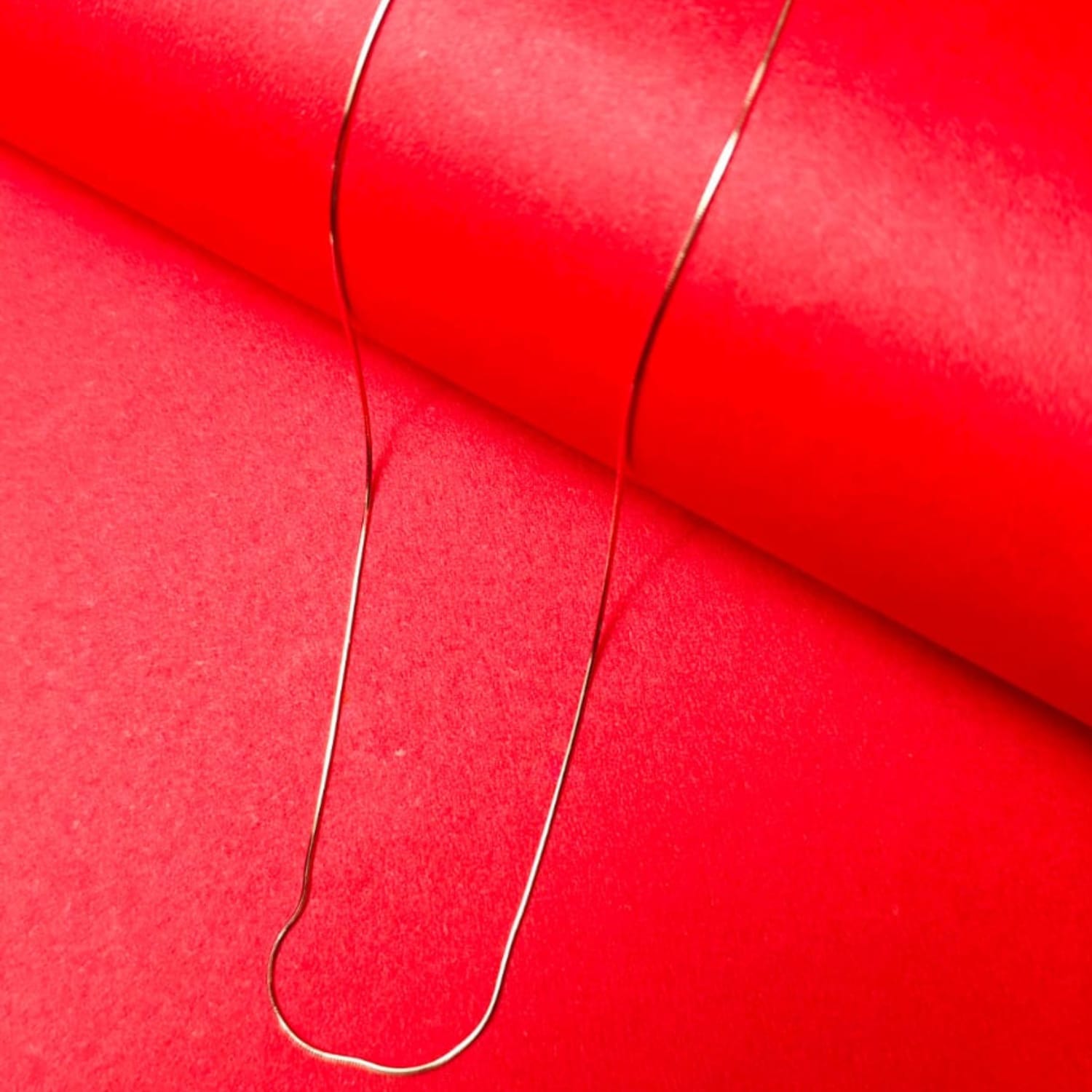 Sleek Serene Silver Chain