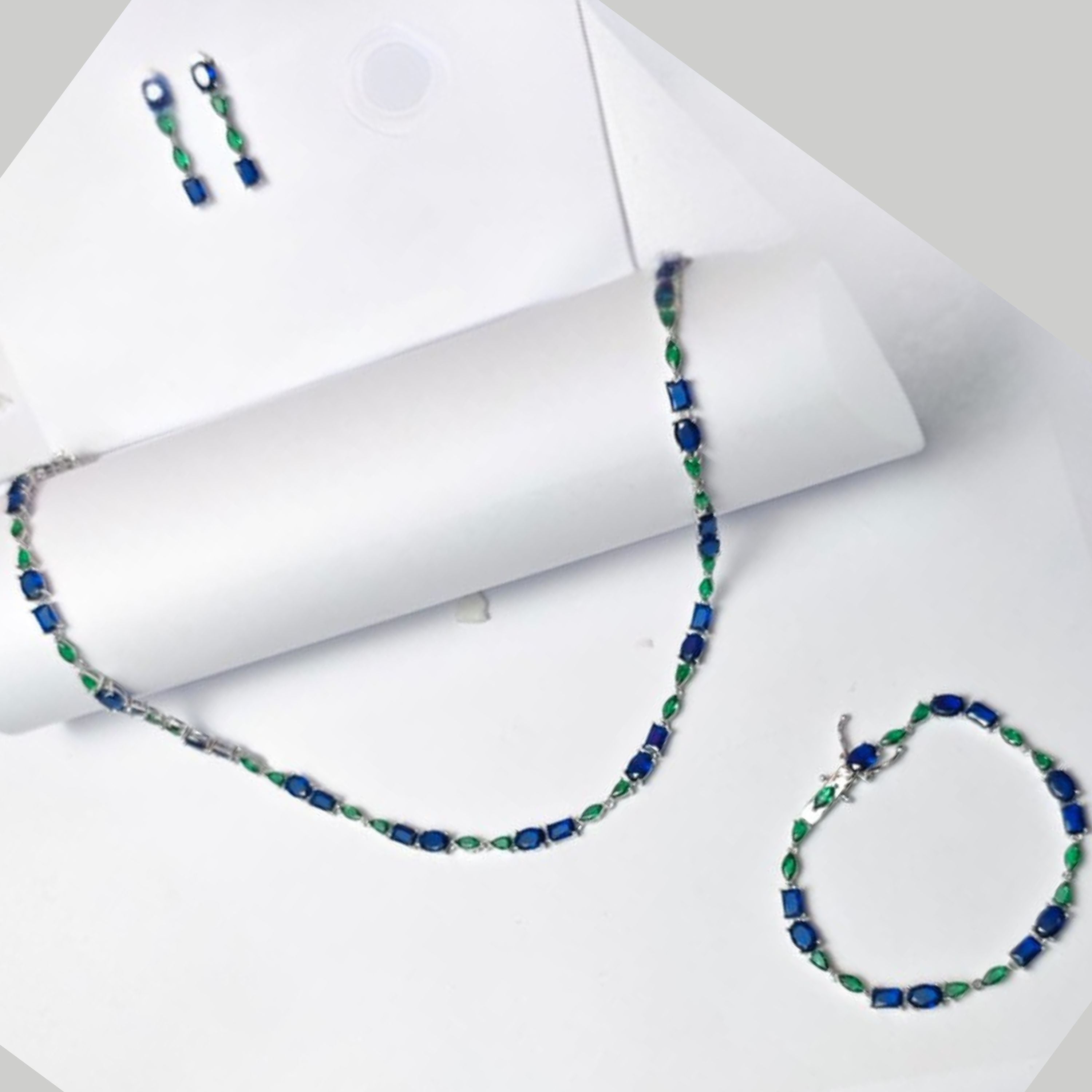 Blue Emerald Sparkle Jewellery Set