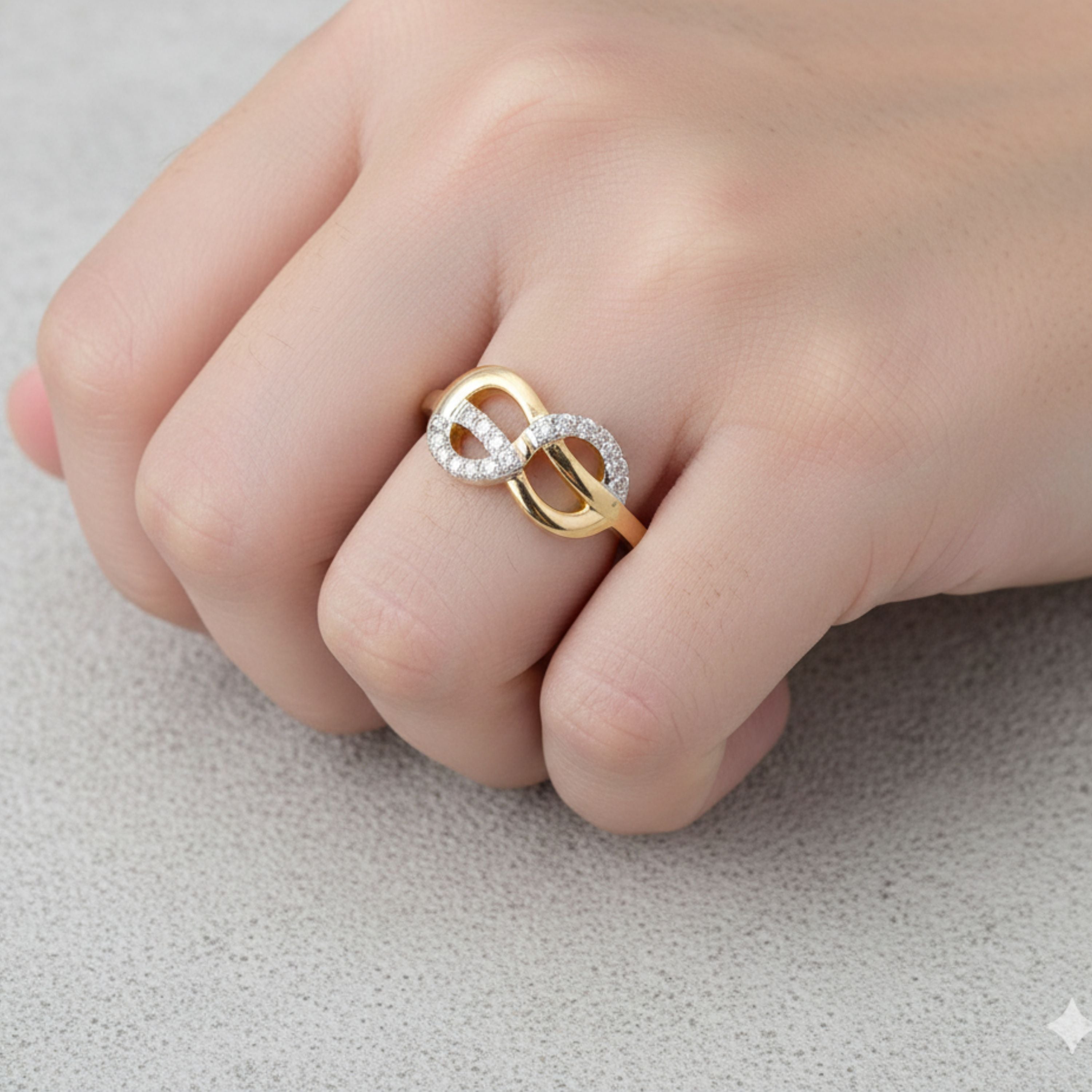 Eterna Infinity Ring
